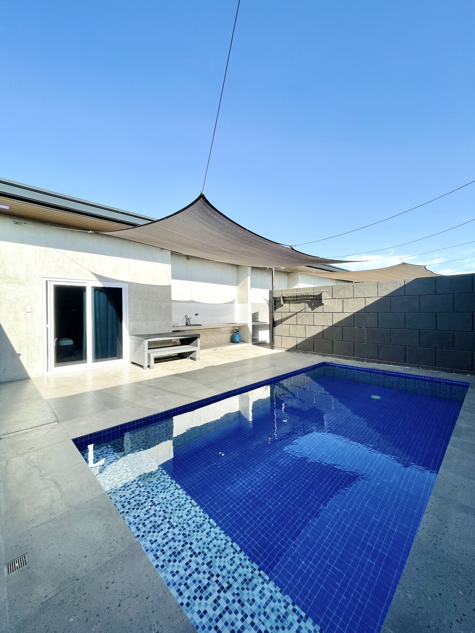 Liam Villa photo 5